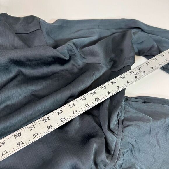 The Drop Dress Womens 5X Drop Waist Shirt Stretch Gray Shiny Sating Long Sleeve - Picture 3 of 9